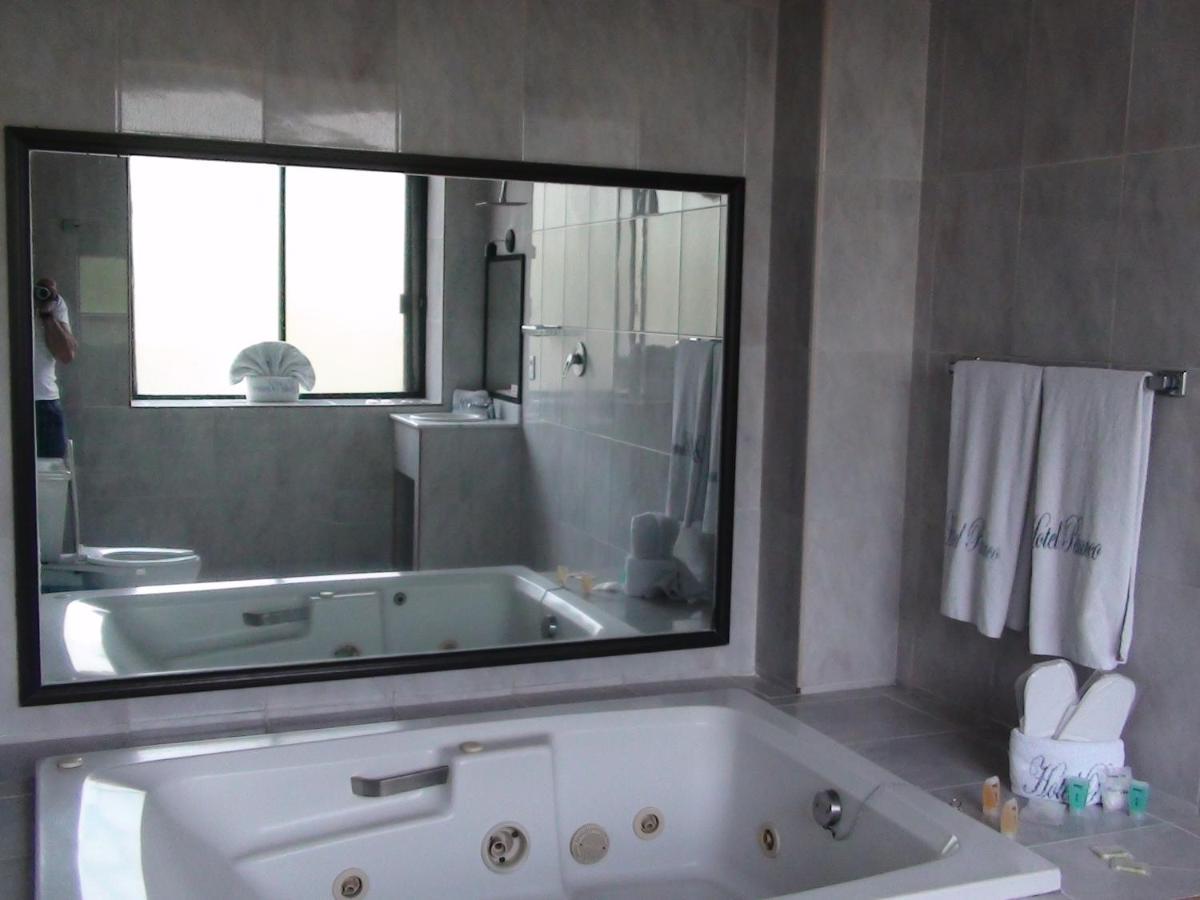 Hotel Panuco เม็กซิโกซิตี้ ภายนอก รูปภาพ